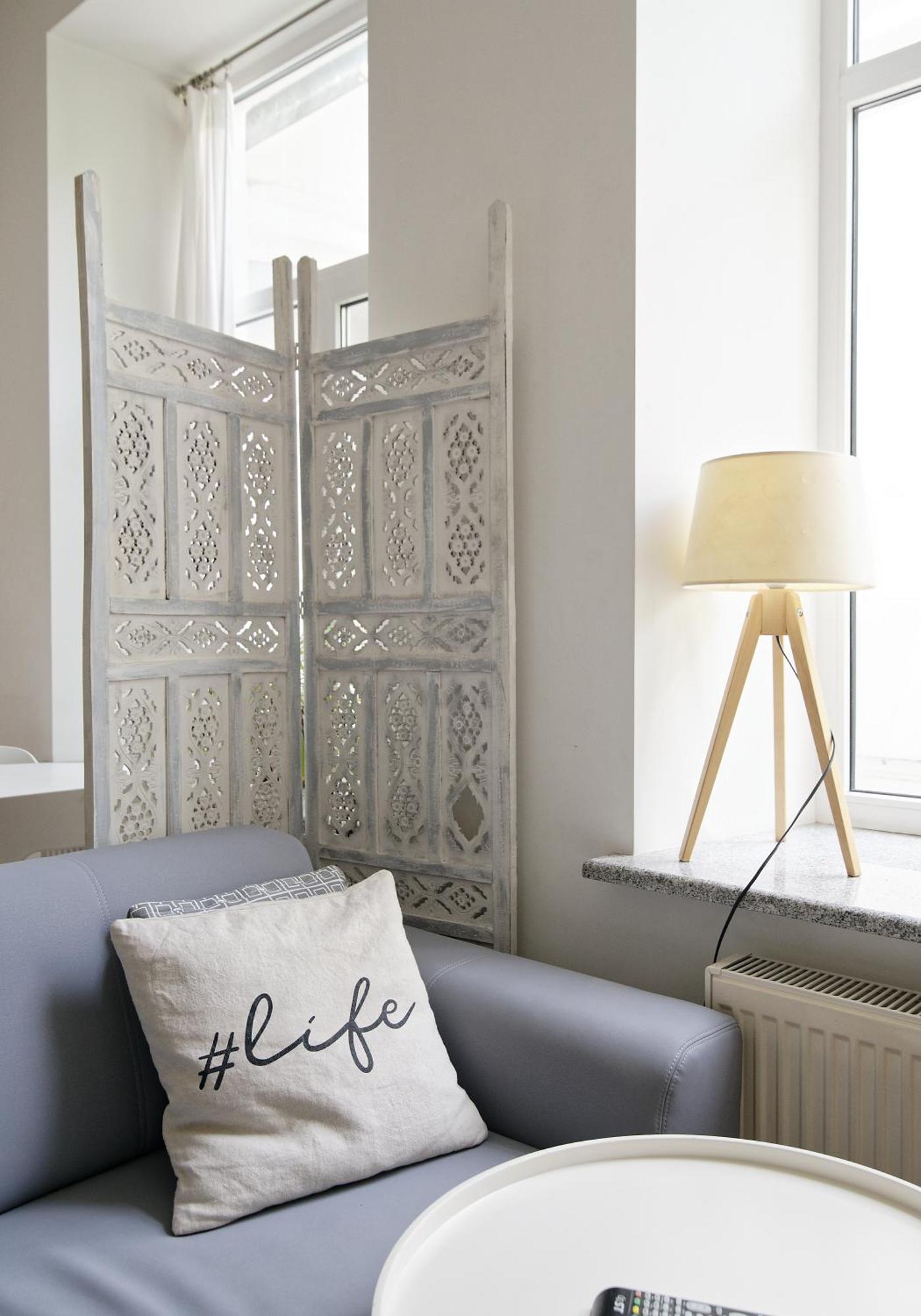 White Door Apartments Heart Of Odessa 1 Εξωτερικό φωτογραφία